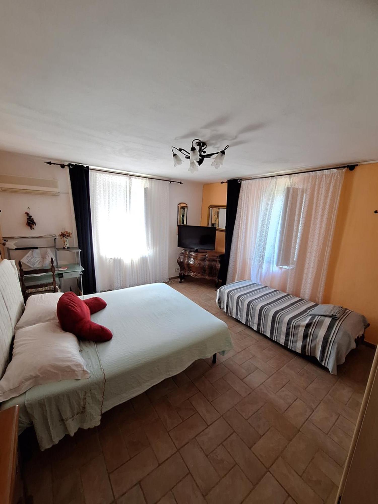Mama' Hotel Castell'Anselmo Exterior foto