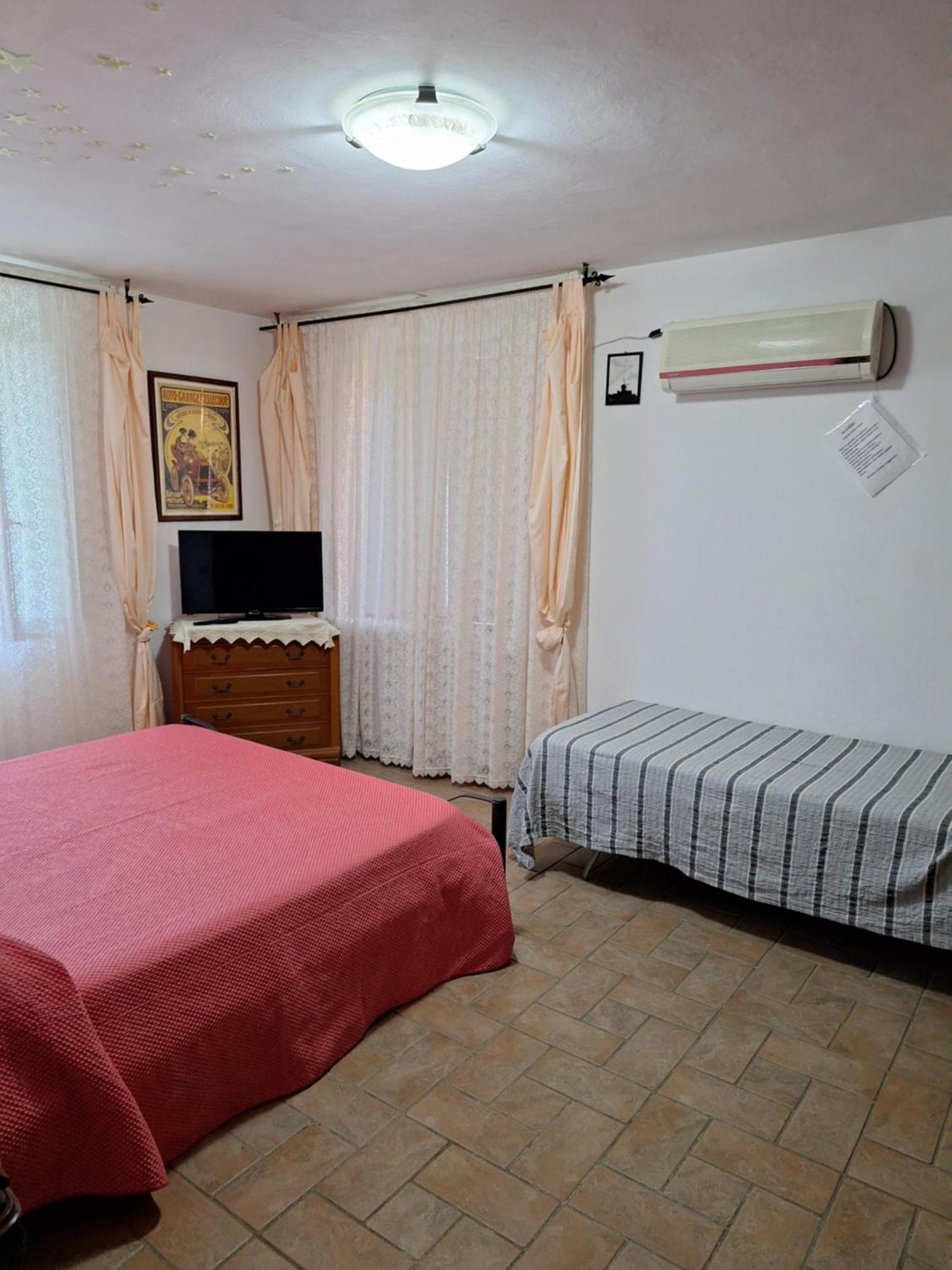 Mama' Hotel Castell'Anselmo Quarto foto